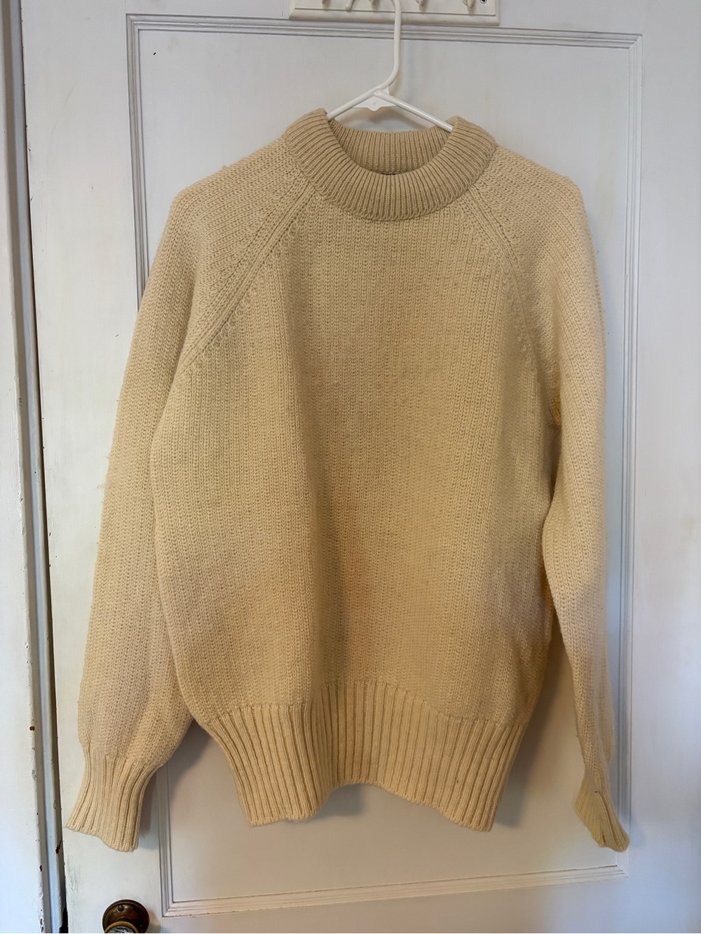 Pendleton Cream Ribbed Wool Crewneck Sweater